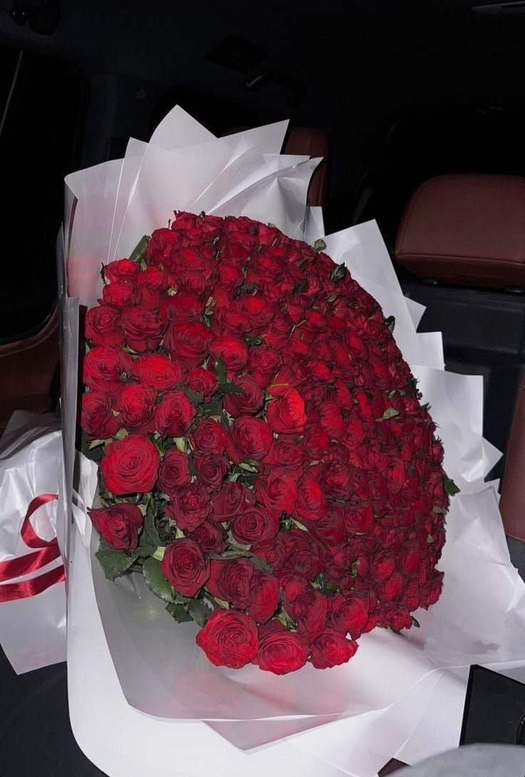 200 Roses